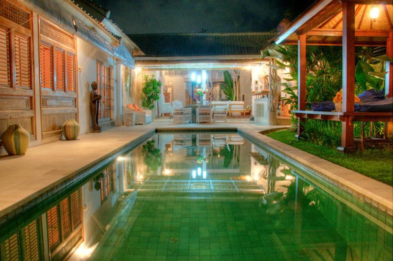 Coco Poco Villa Seminyak Номер фото