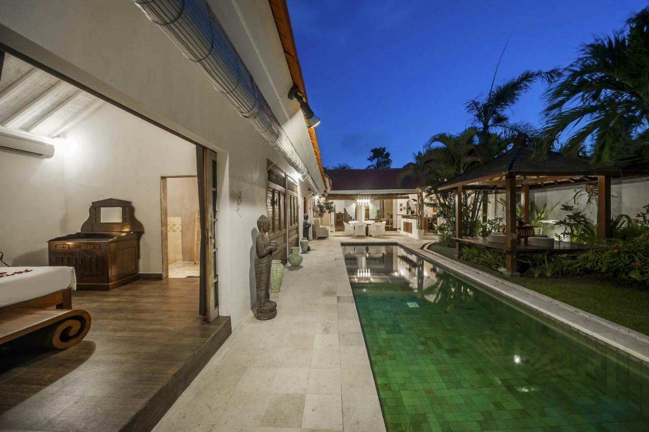 Coco Poco Villa Seminyak Экстерьер фото