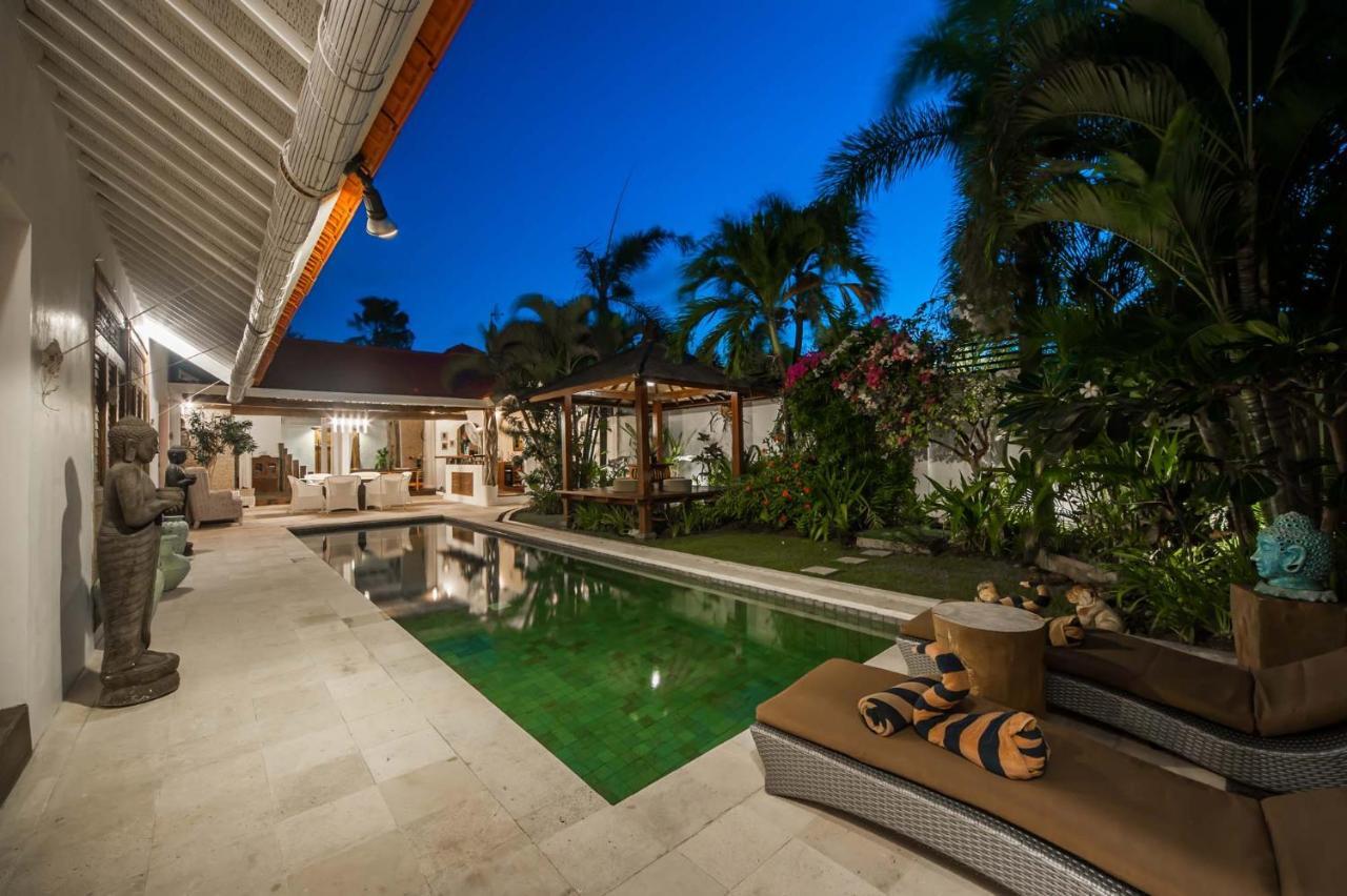 Coco Poco Villa Seminyak Экстерьер фото